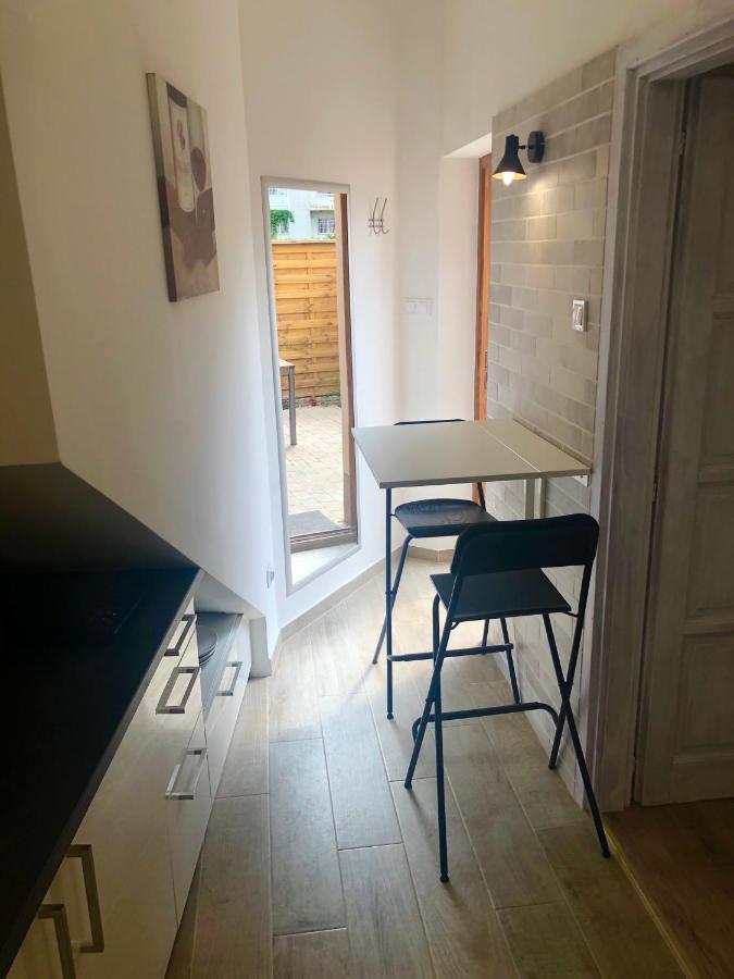 Boroka Apartman Belvaros Veszprém Exterior photo